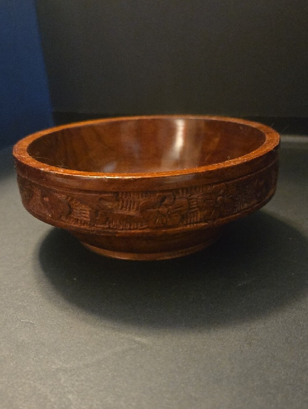 Hand-Carved Wooden Lidded Box - Brown - Picture 9 of 15